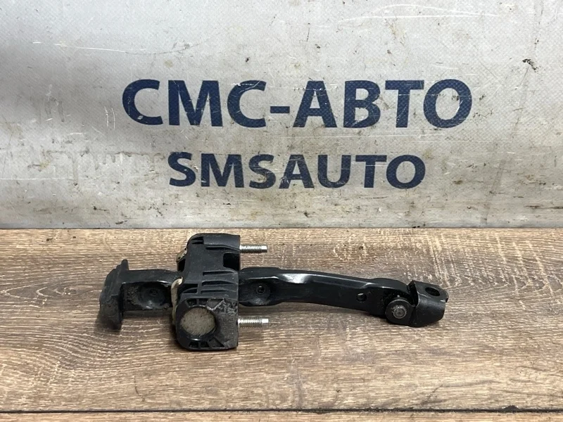 Ограничитель двери Volvo XC70 31217753 ХС70 3.2, передний