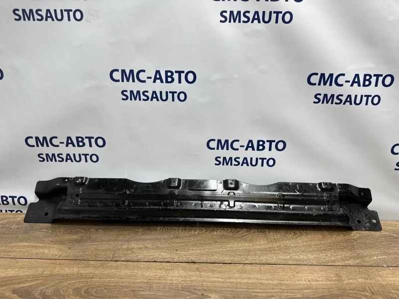 Балка под радиатор Volkswagen Touareg 7P0805549 NF 3.6