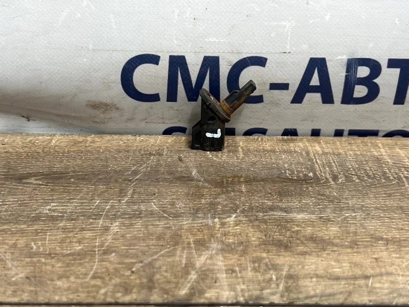 Датчик АБС ABS Volvo XC70 30748149 ХС70 3.2, передний