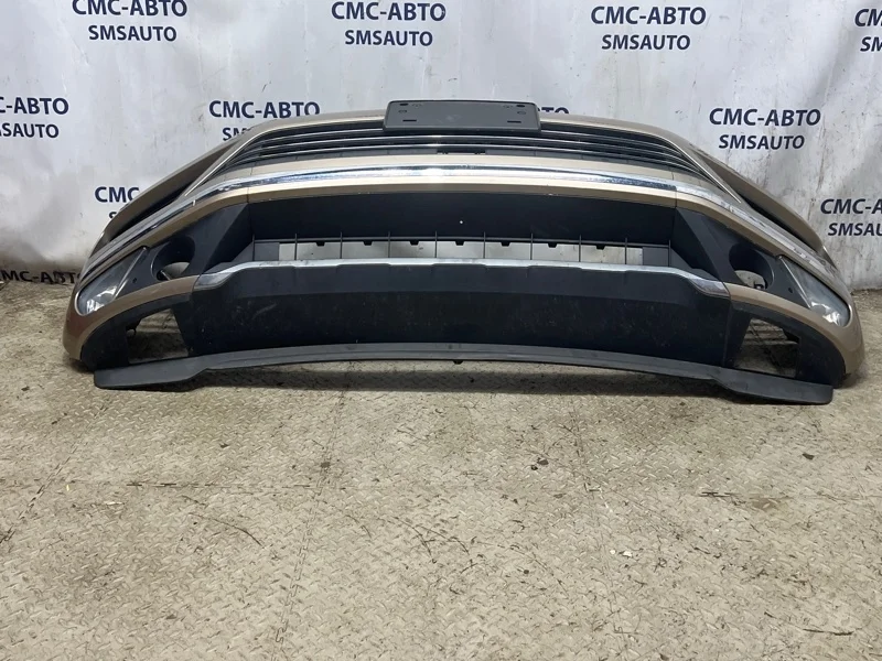 Бампер Volkswagen Touareg 7P6807221D NF 3.6, передний