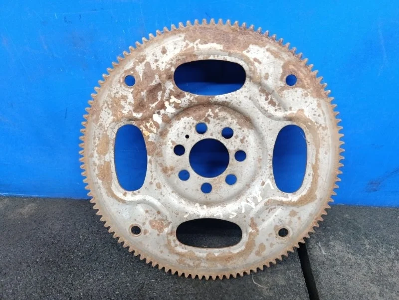 Маховик Mitsubishi Lancer X 2010 2701A015 CY5A 2.0 4B11