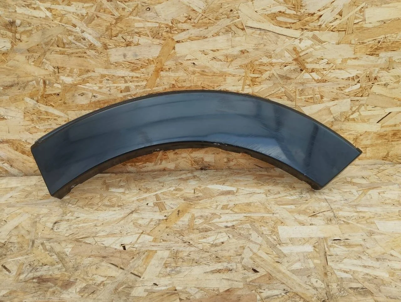 Расширитель крыла Mitsubishi Pajero 4 2007-2021гг. задний левый X37