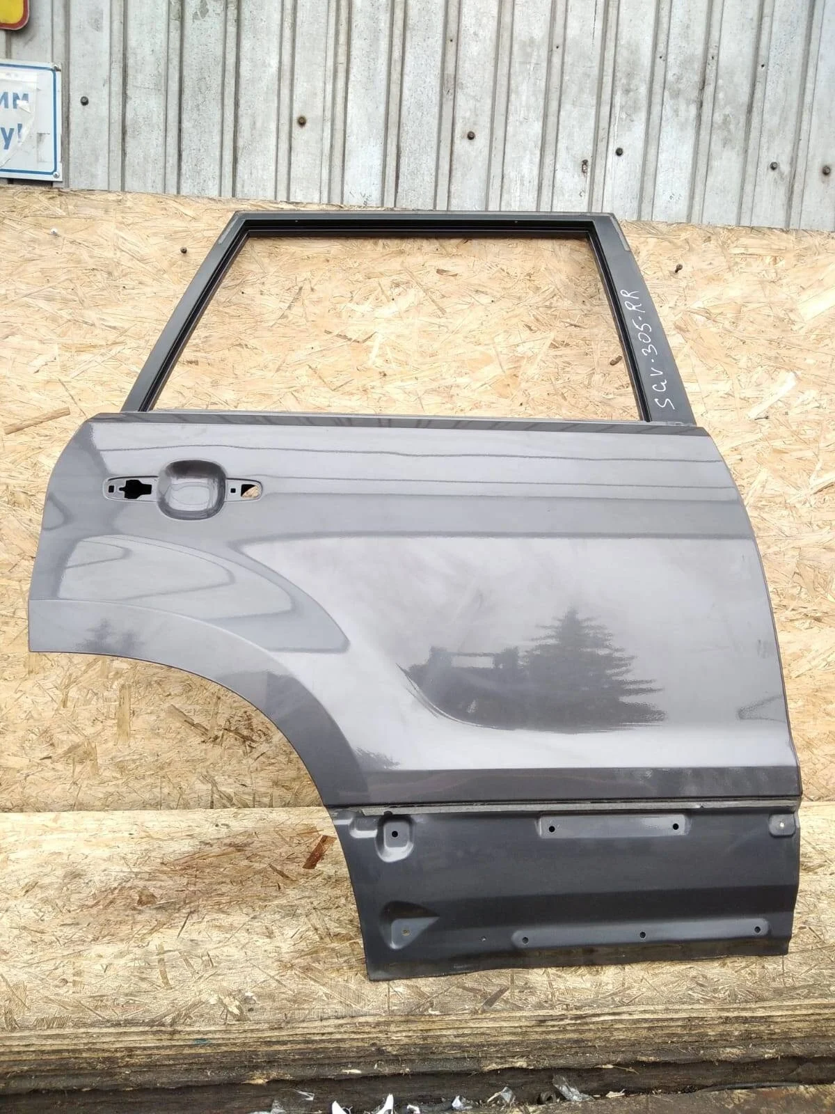 Дверь Suzuki Grand Vitara 2005-2015гг. задняя правая Оригинал Цвет-Серый ZMA QUASAR GRAY