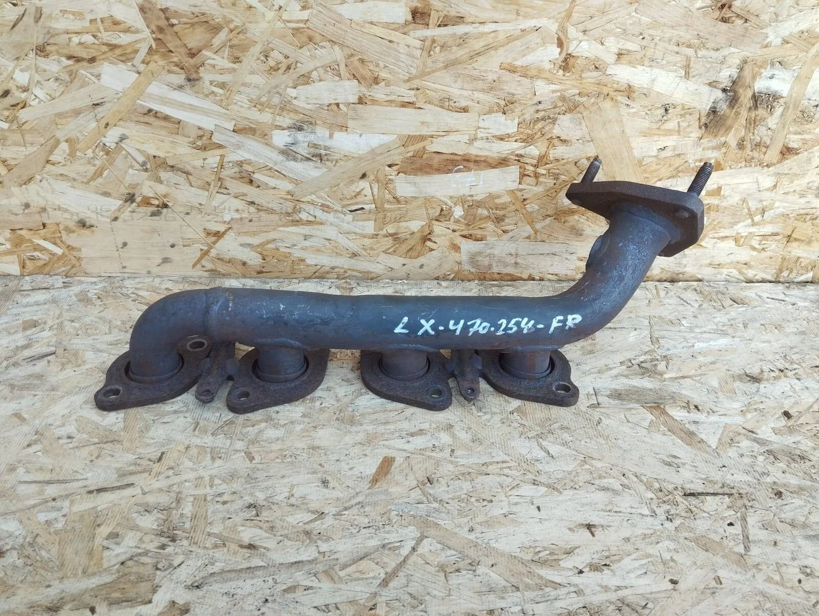 Коллектор выпускной Toyota Land Cruiser 100 1998-2007гг. 2UZ Правый  Левого НЕТ
