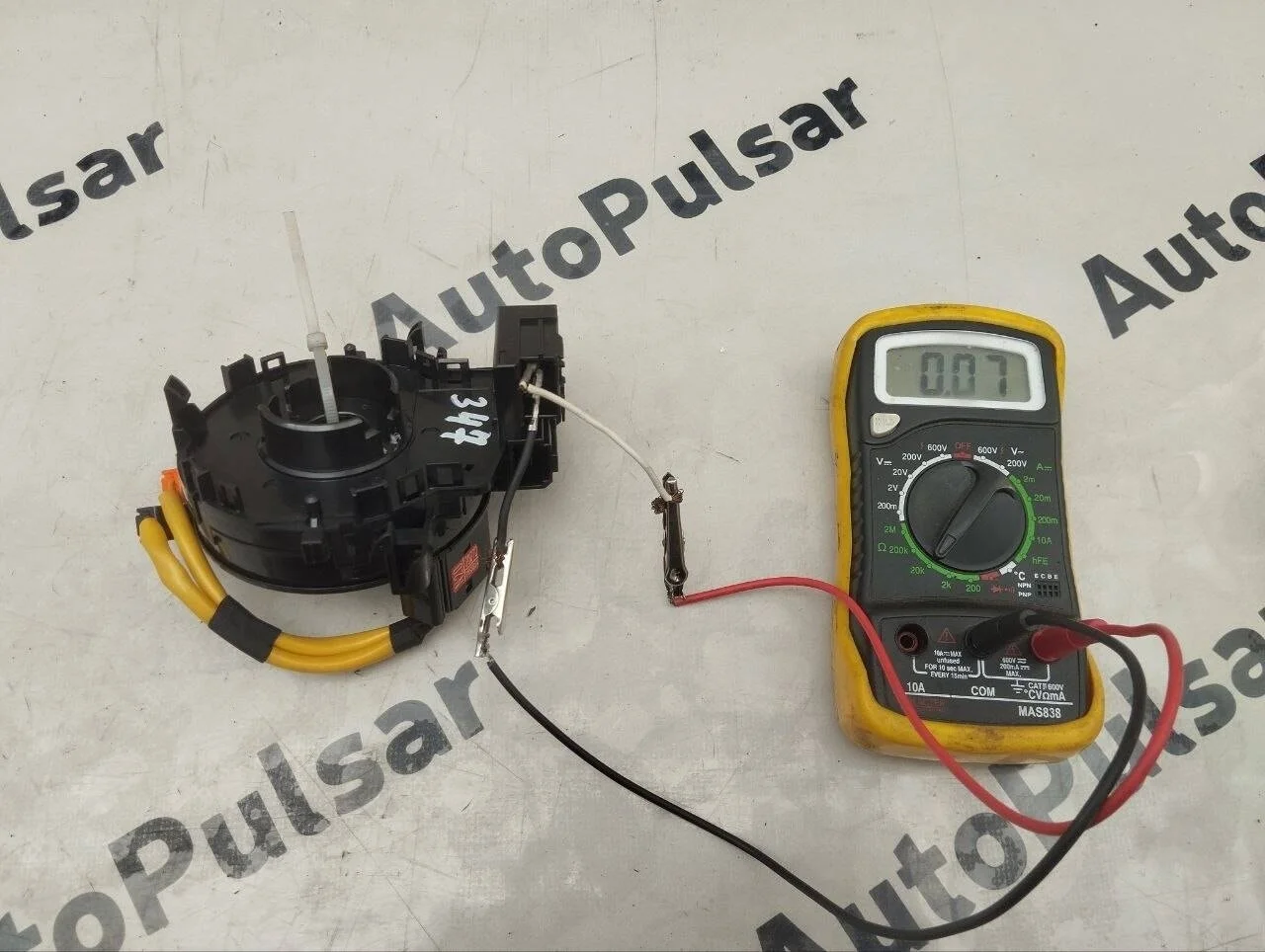 Шлейф рулевой Toyota Land Cruiser 200 2008-2011гг. Оригинал Без обогрева рулевого колеса