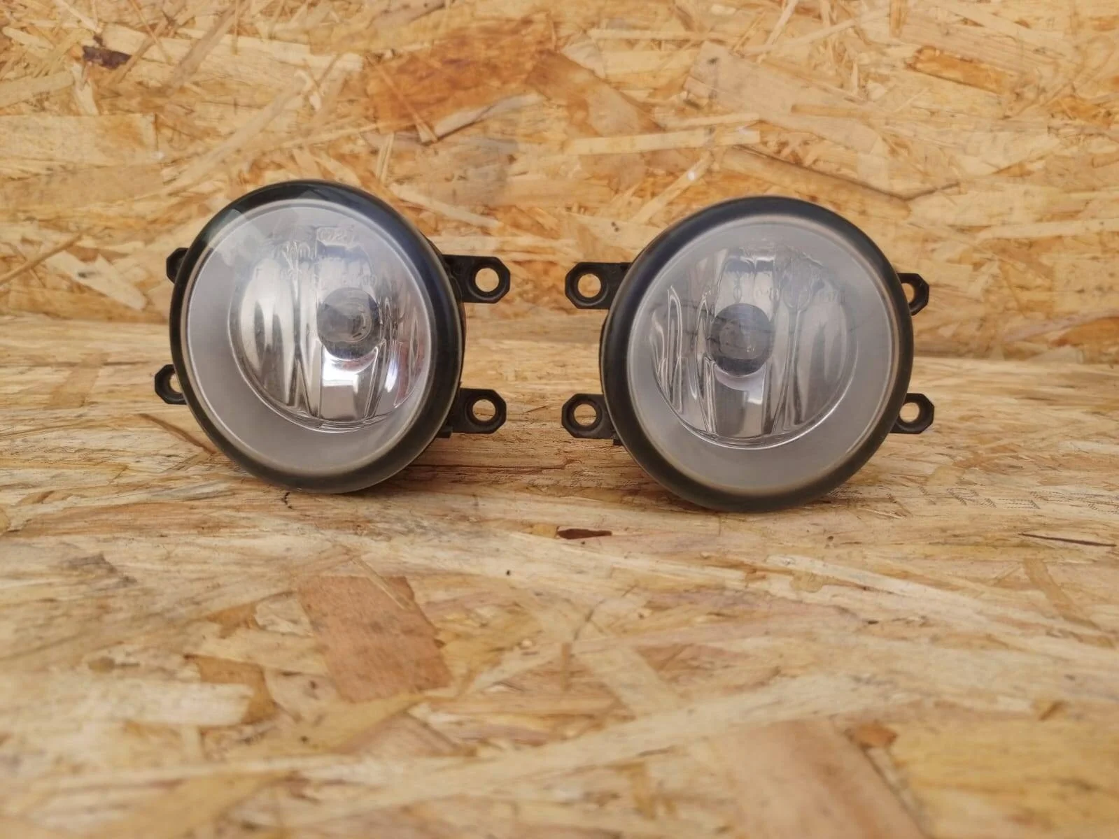 Фара противотуманная Toyota Camry V40 передний к-т Оригинал Крепления Целые