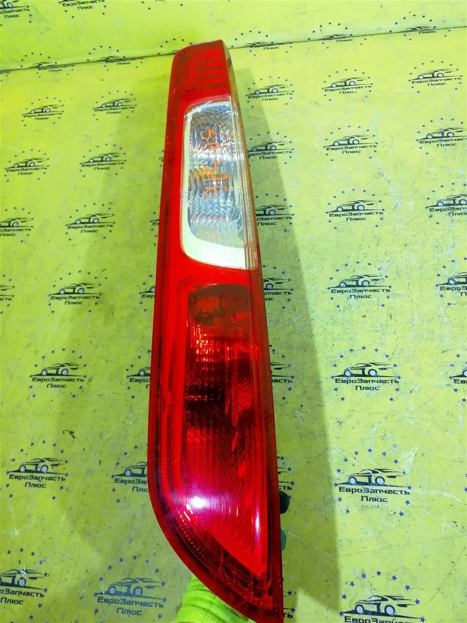 Фонарь дефект Ford Focus 2 1420451, задний левый