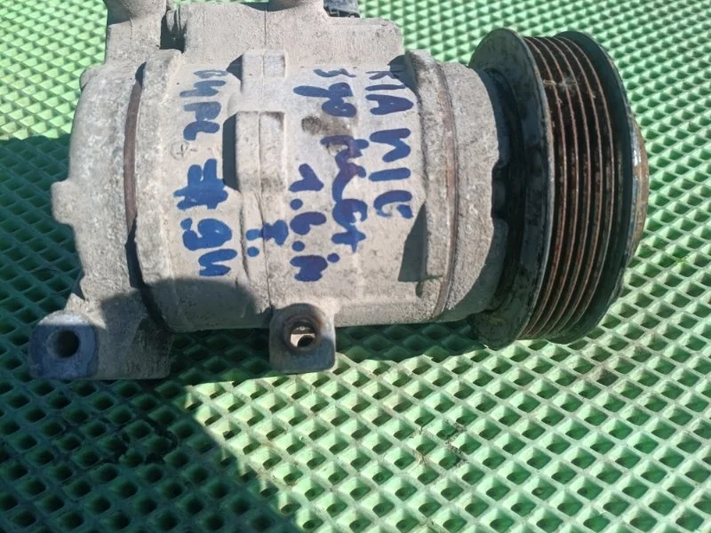 Компрессор кондиционера Kia Rio 3 2012 977014L000 СЕДАН G4FC