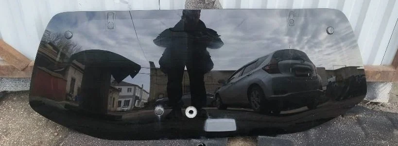 Стекло двери багажника Nissan Pathfinder III (2004—2010) 2008 GN0 - BLACK METALLIC