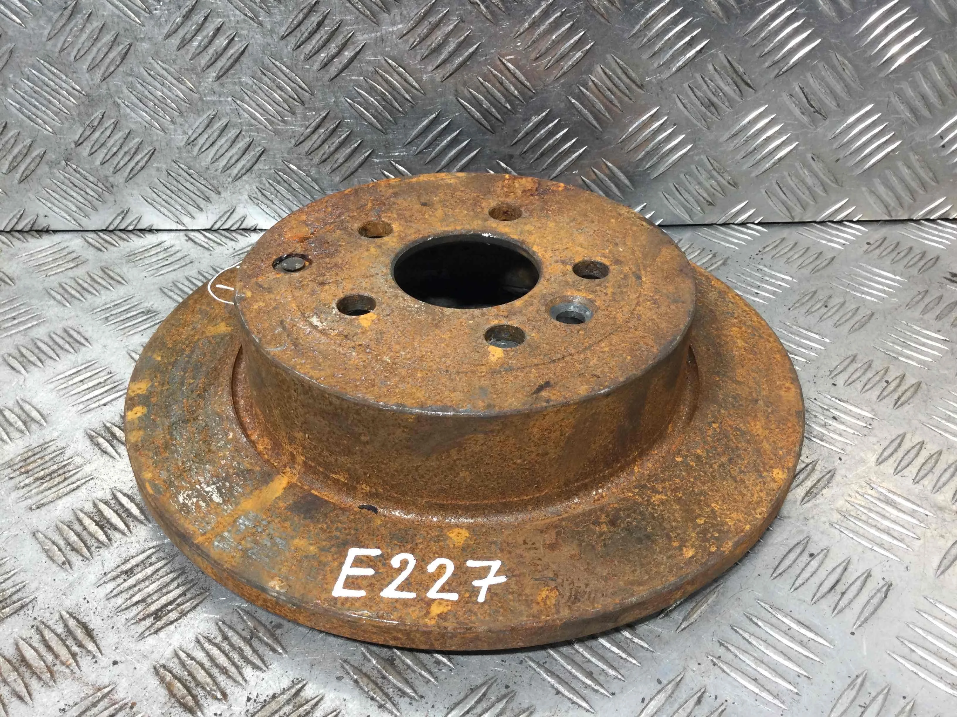 Диск тормозной задний Land Rover Freelander 2 поколение (2006-2010) дизель 2.2 TD Механика Внедорожник