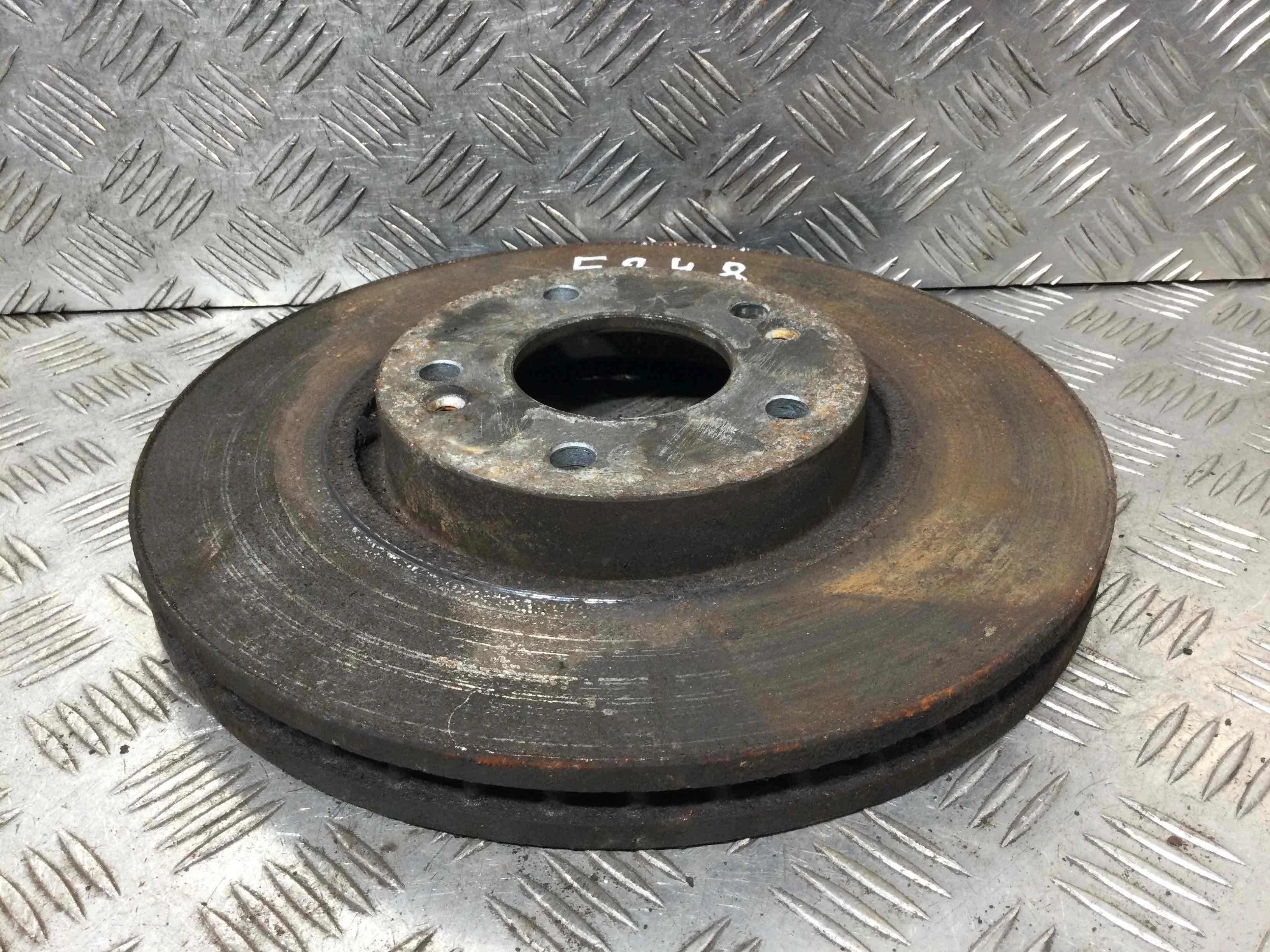 Диск тормозной передний Kia Sportage 3 поколение (2010-2014) дизель 1.7 CRD Механика Кроссовер