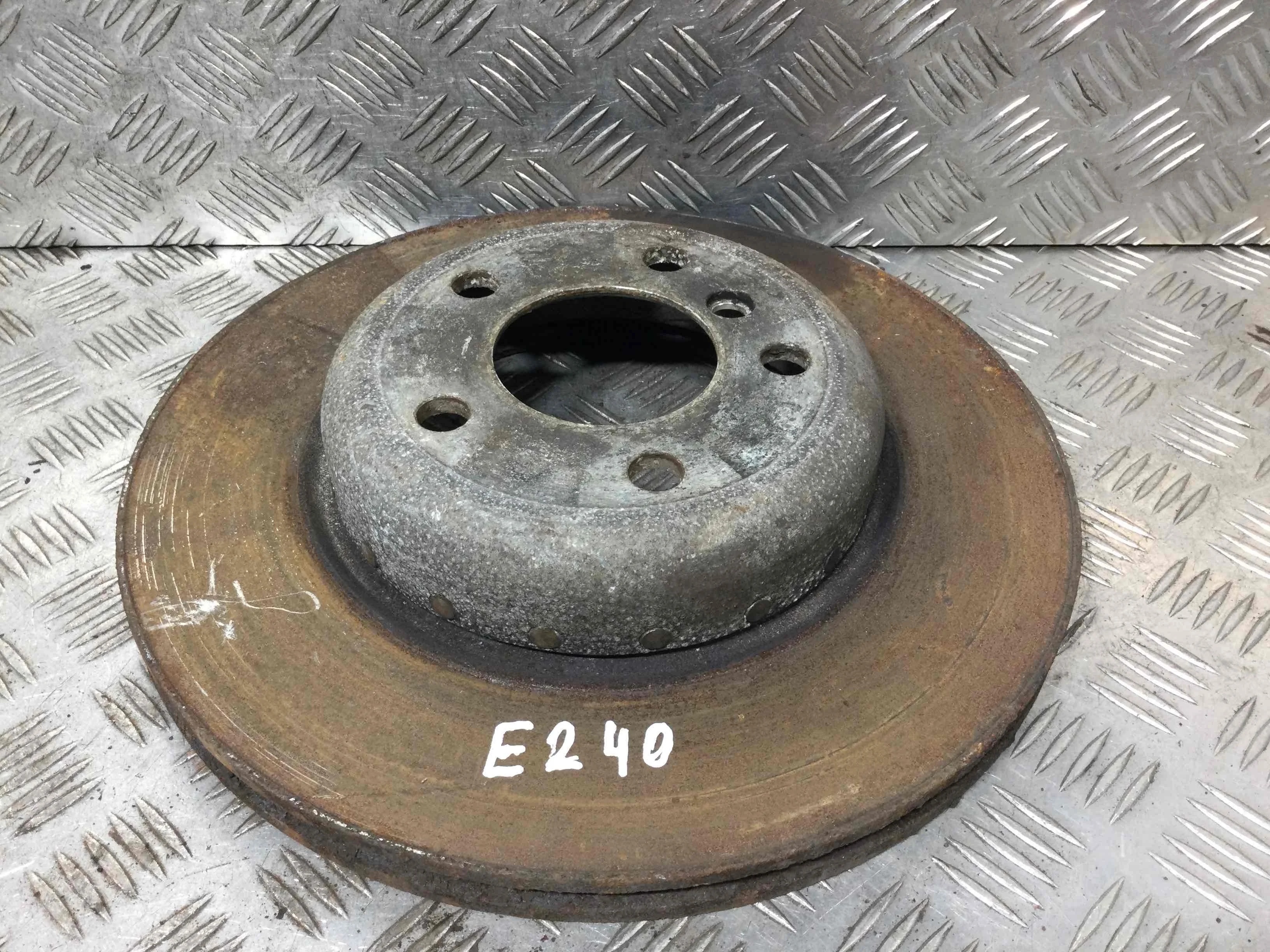 Диск тормозной передний BMW 5-Series F10/F11/GT F07 (2009-2013) дизель 2.0 TD Механика Универсал