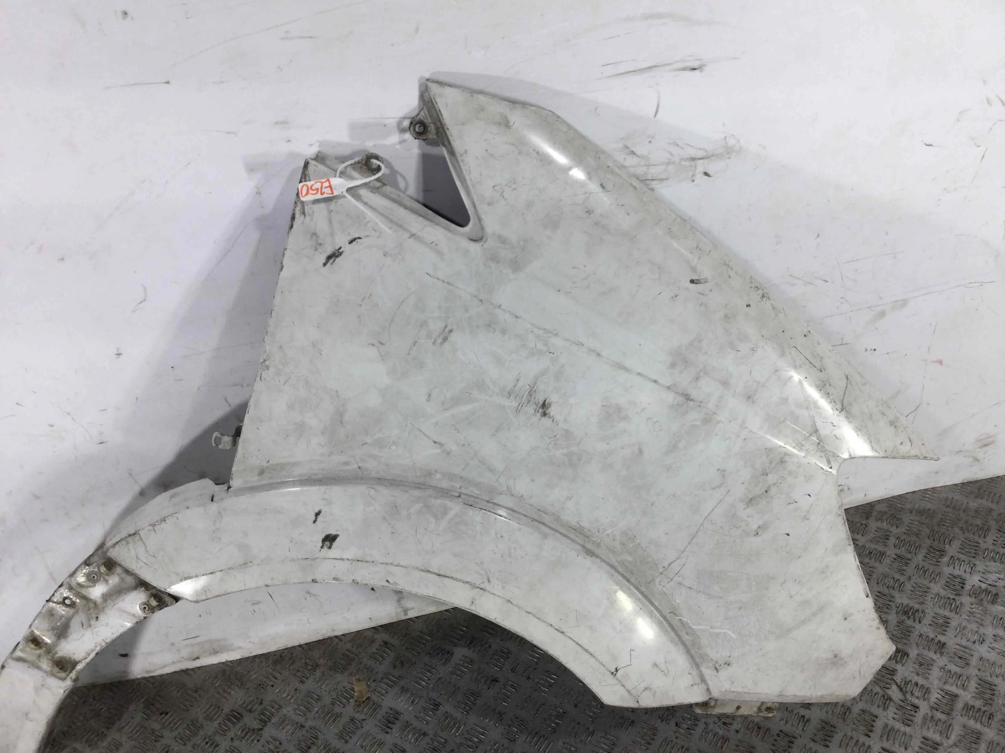 Крыло переднее правое Mercedes Sprinter W906 [рестайлинг] (2013-2018) дизель 2.2 CDI Механика Микроавтобус