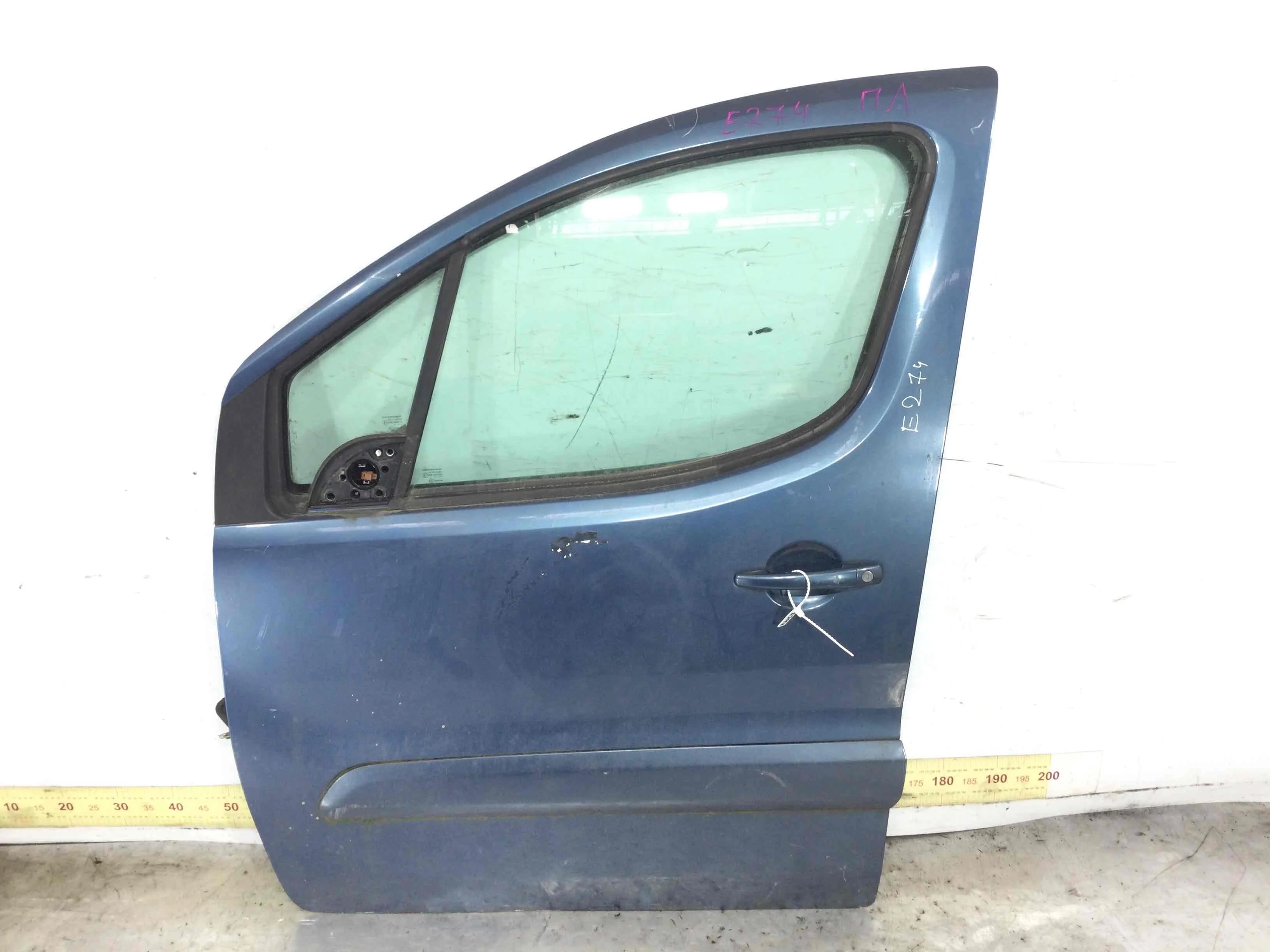 Дверь передняя левая Peugeot Partner 2 поколение (2008-2012) дизель 1.6 HDI Механика Фургон