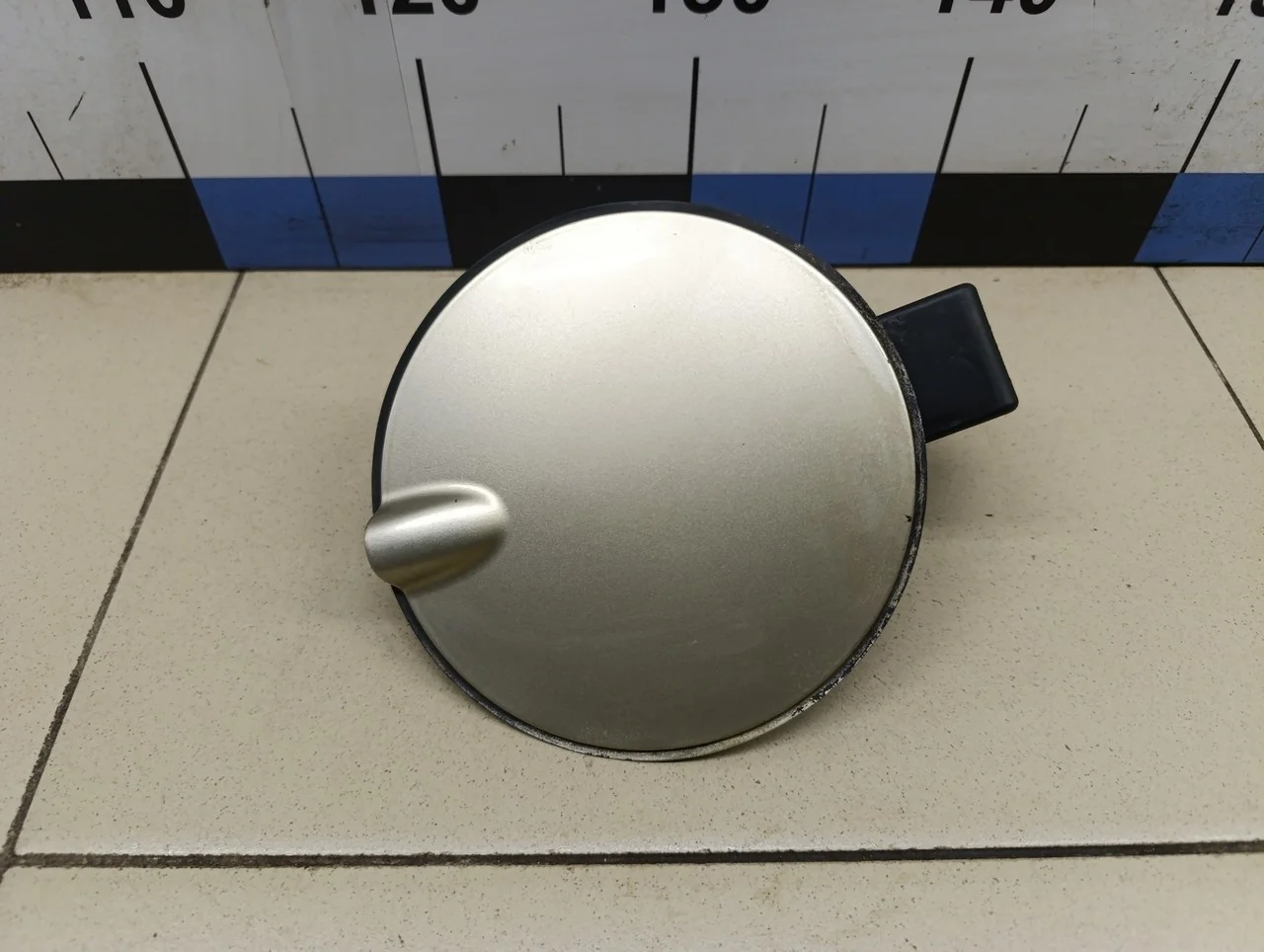 Лючок бензобака Corsa D 2006-2015