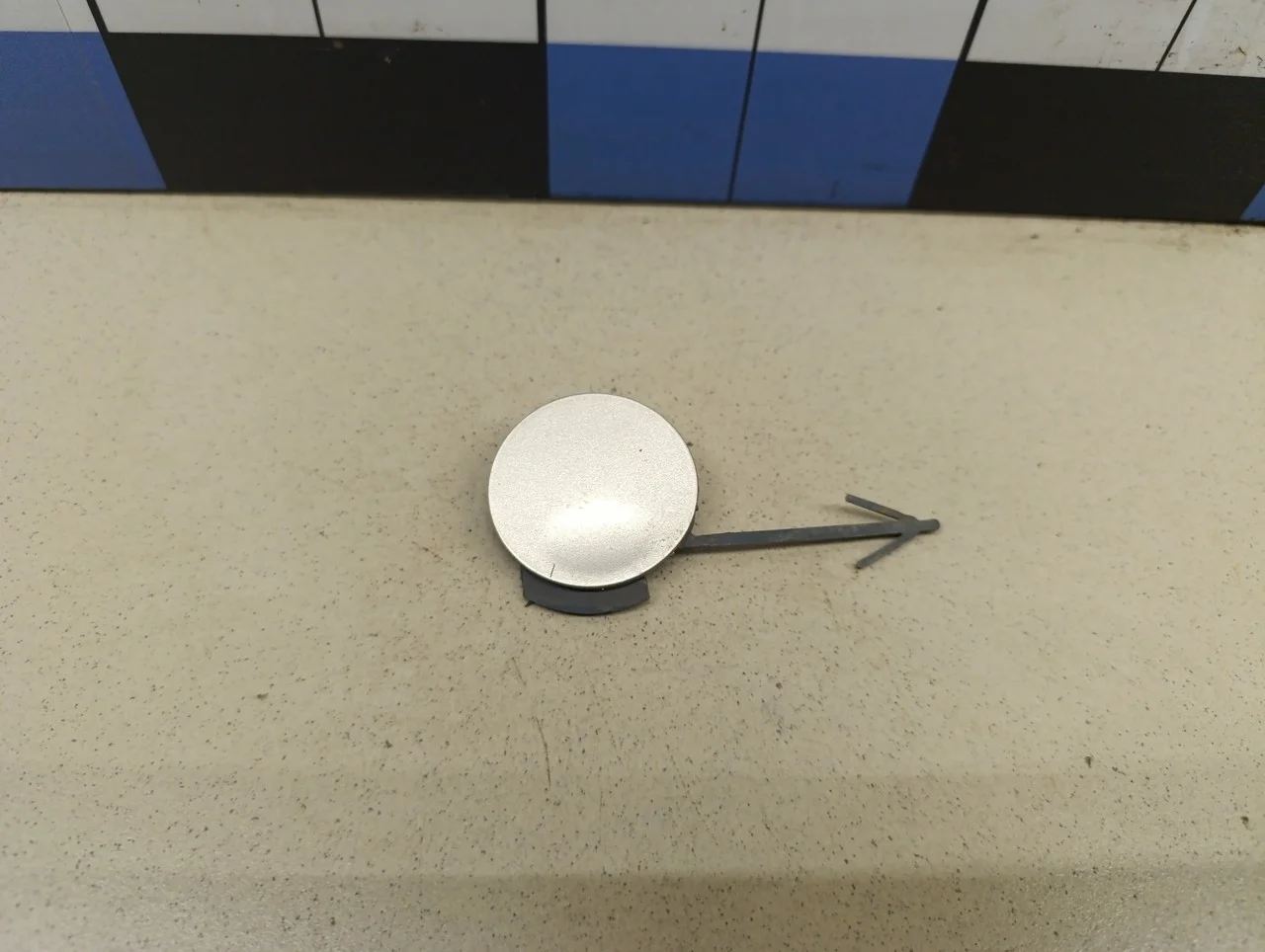 Заглушка буксировочного крюка Corsa D 2006-2015