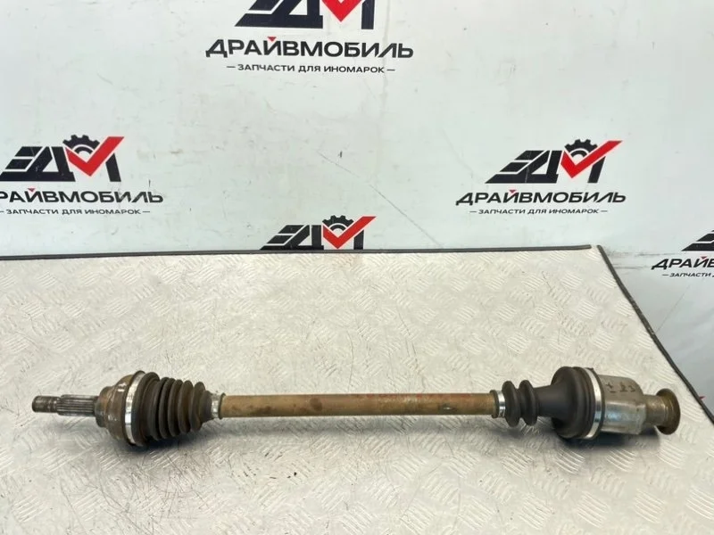 привод Renault Logan 2014 L8MT K4M2842