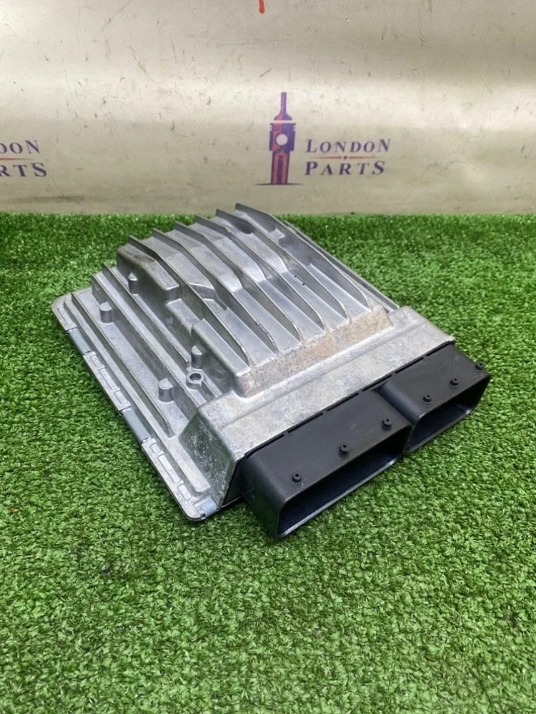 Эбу двигателя BMW 330i E90