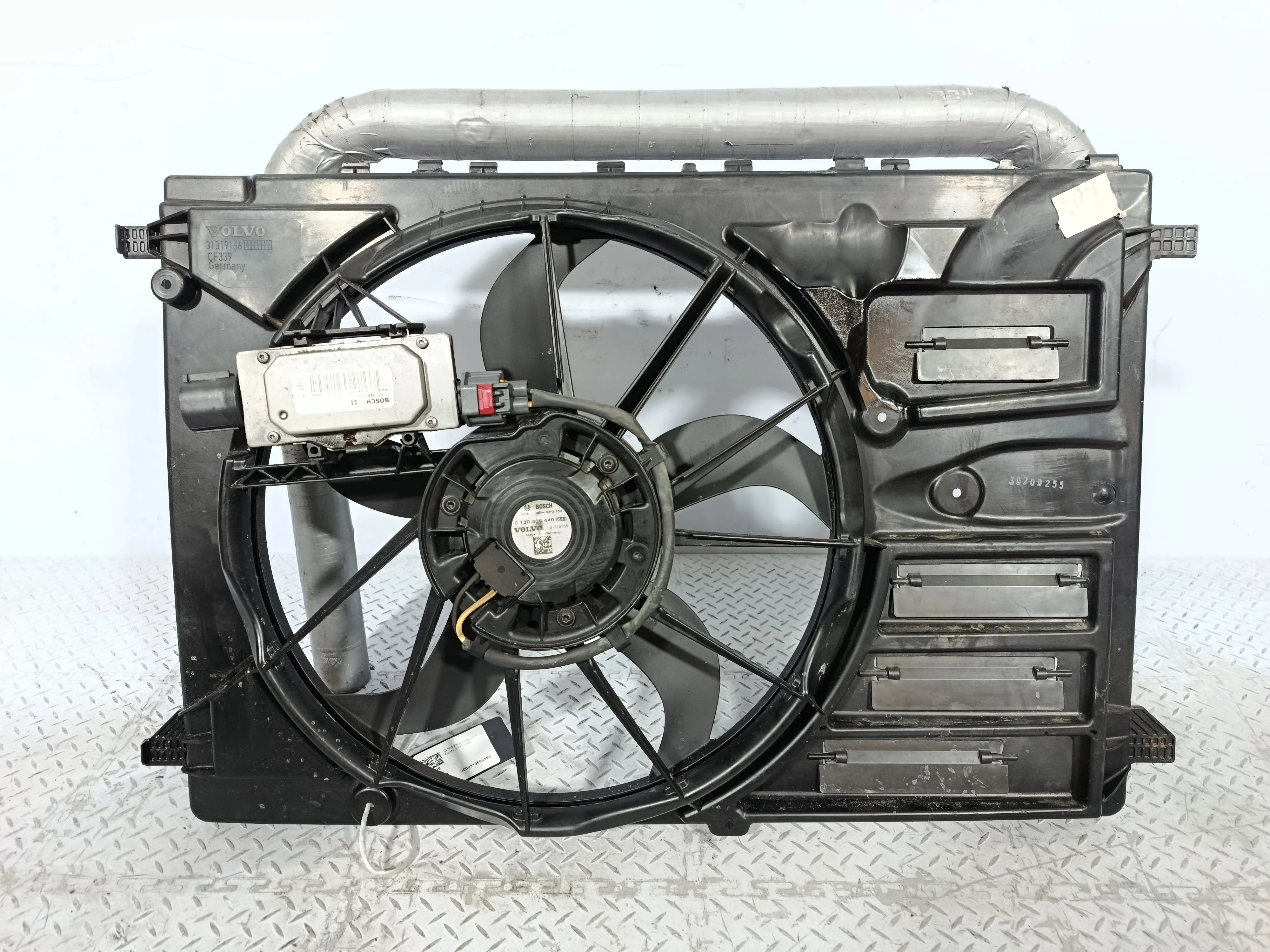 ДИФФУЗОР VOLVO 31319166