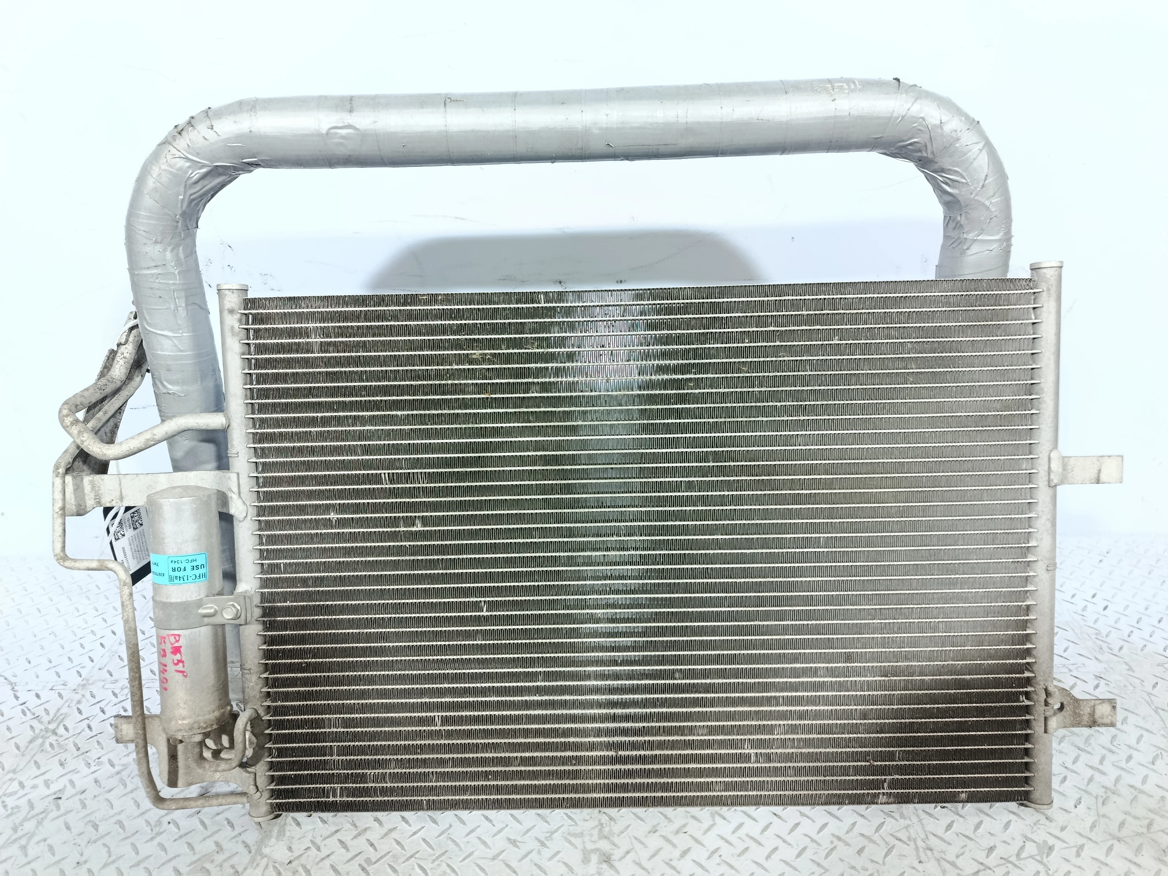 РАДИАТОР КОНДИЦИОНЕРА MAZDA BPYK6148ZA  KB1491Z