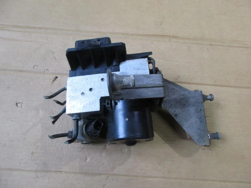 Блок ABS Mercedes-Benz