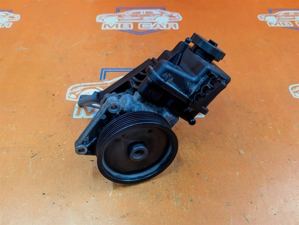 ГУР Mercedes-Benz