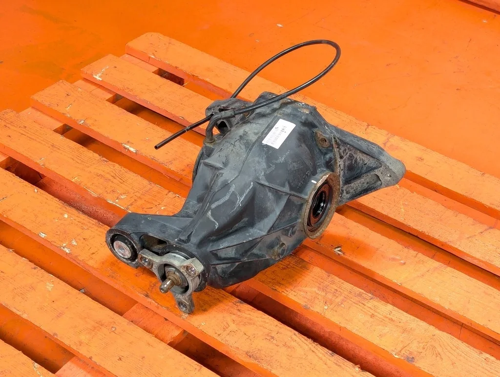 Редуктор задний Mercedes-Benz