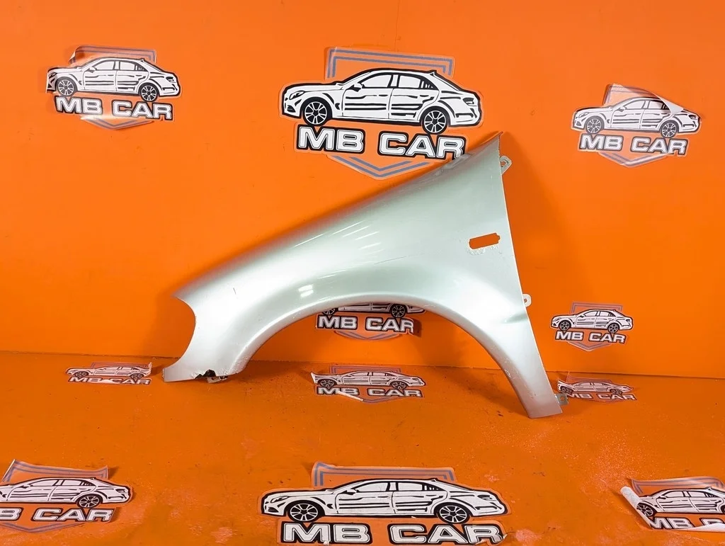 Крыло переднее левое Mercedes-Benz