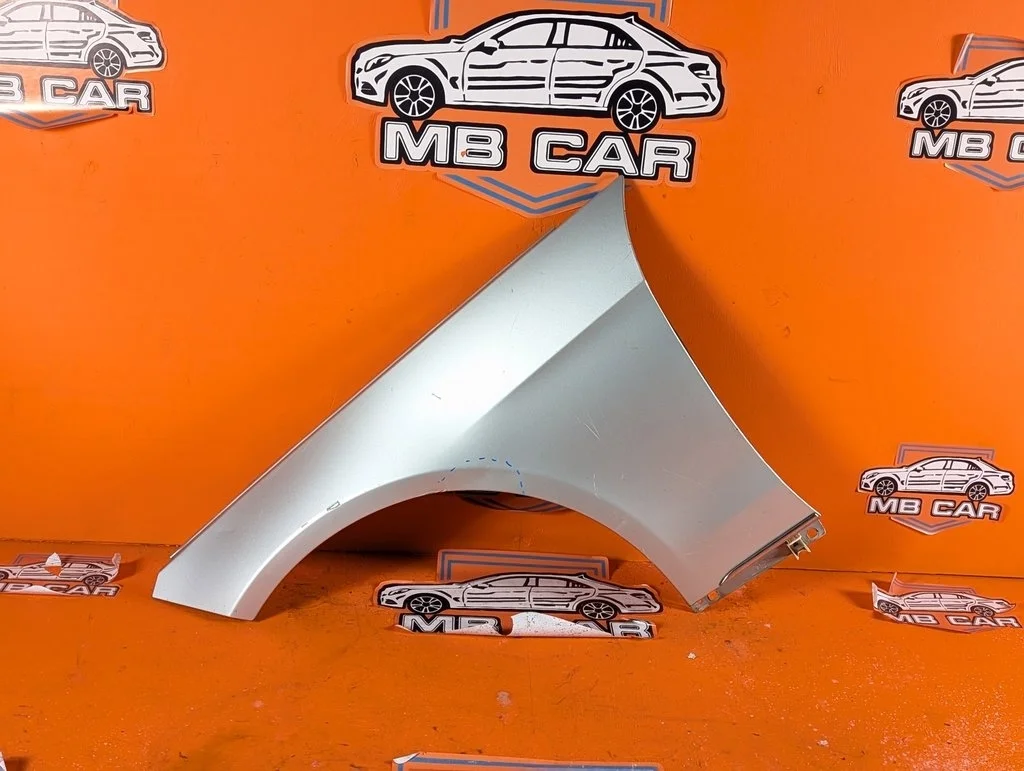 Крыло переднее левое Mercedes-Benz