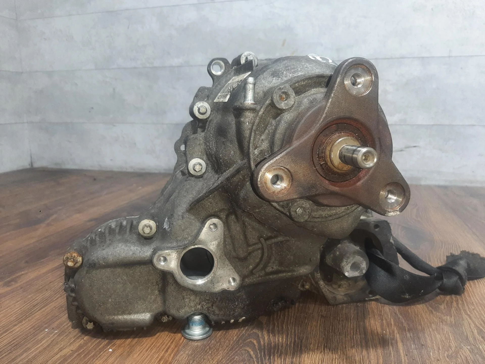 раздаточная коробка BMW 3 E90/E91/E92/E93