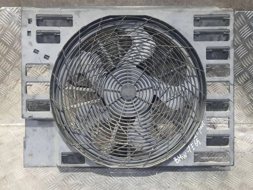вентилятор кондиционера BMW 7 E65/E66