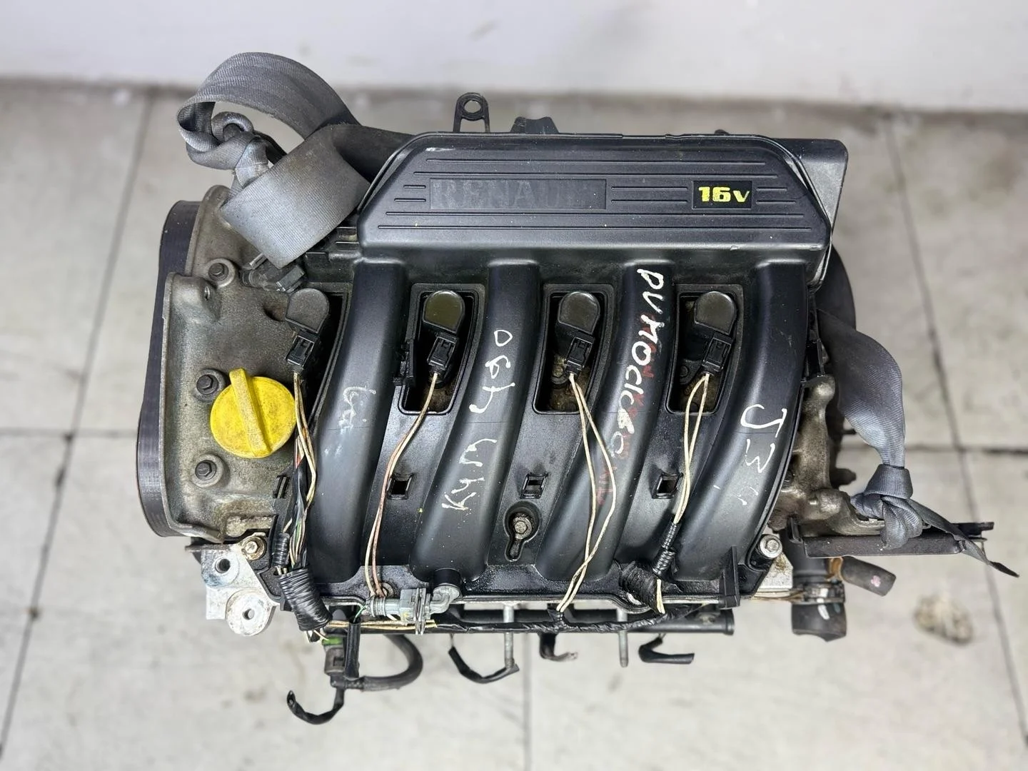 Двигатель Lada Largus 2016 K4M490