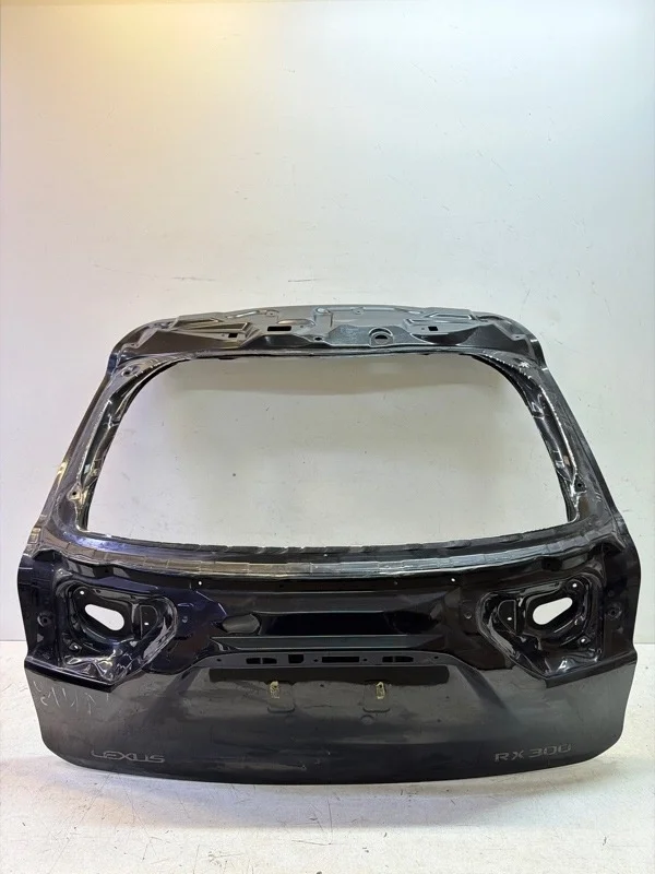 Крышка багажника Lexus RX300 2017-2023 4