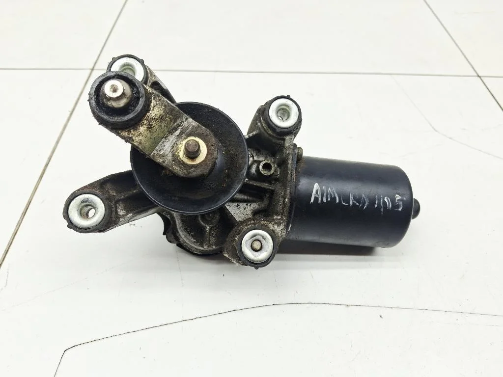 Моторчик дворников передний Nissan Almera 1998 N15