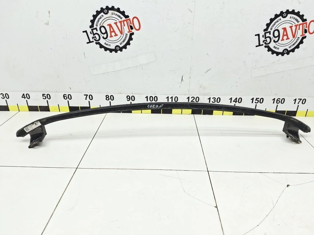 Усилитель переднего бампера Kia Ceed 2 2015 JD