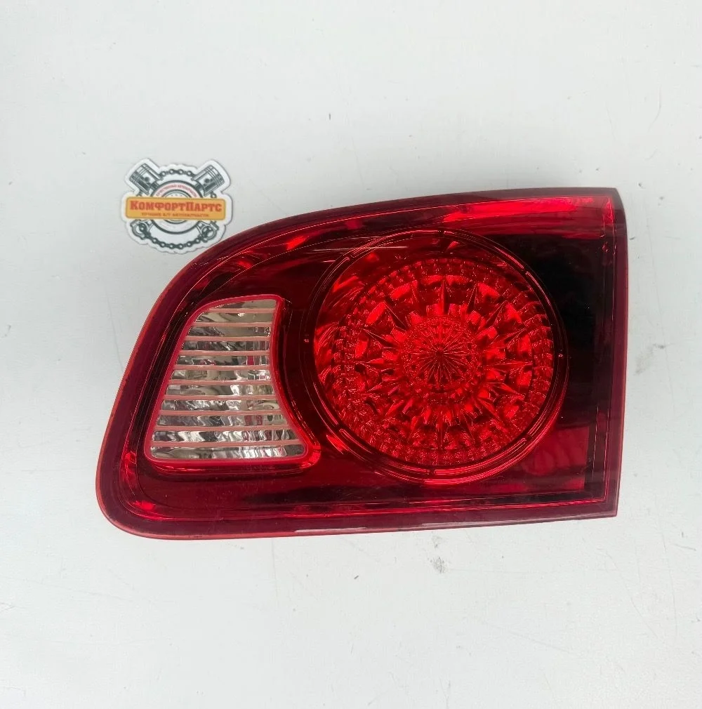 Фонарь крышки багажника внутренний Hyundai Santa Fe II (2005—2010)