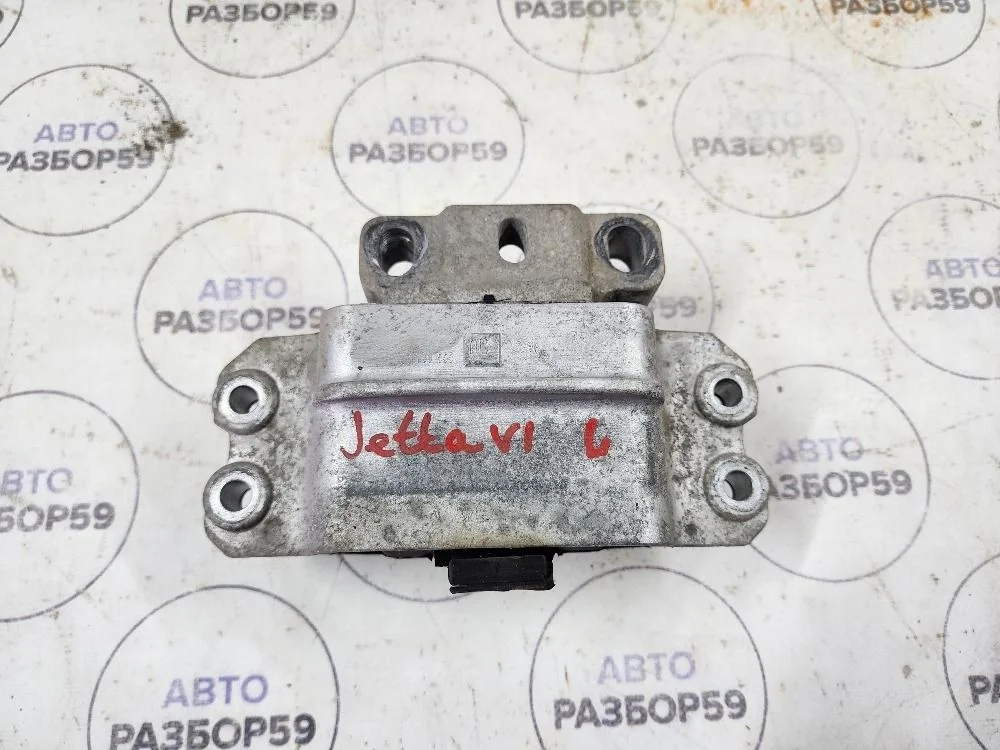 Опора двигателя левая Volkswagen Jetta VI (2010—2015)