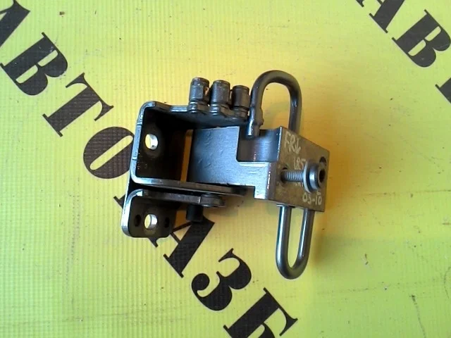 Петля двери передней правой нижняя PORSCHE CAYENNE 2003-2010 7L0831412A