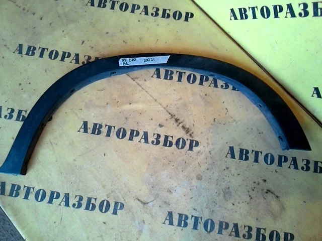 Накладка крыла заднего левого BMW X5 E70 2007-2013 51777158425