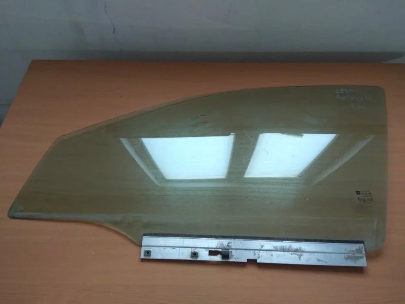 Стекло двери передней левой OPEL ASTRA H 2004-2015 2013 93183266 СЕДАН Z16XER 1