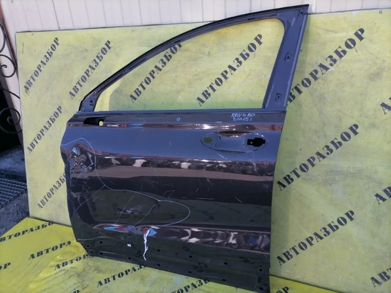 Дверь передняя левая TOYOTA RAV4 50 2019-H.B. 6700242180