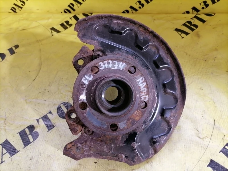 Кулак поворотный передний левый SKODA RAPID 2013-2020 2015 6RU407255A 1.6 CWVB 90Л/С