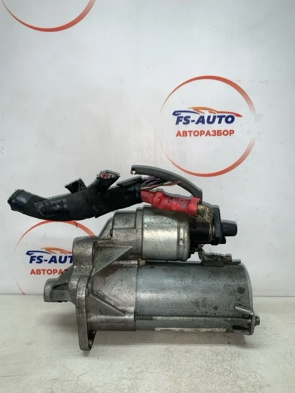 Стартер Renault Megane 2 2009 233003329R KM0/1_ 1.5 TD K9K