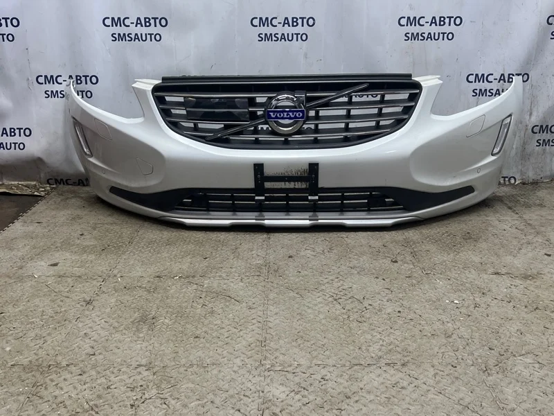 Бампер в сборе Volvo XC60 39825656 XC60, передний