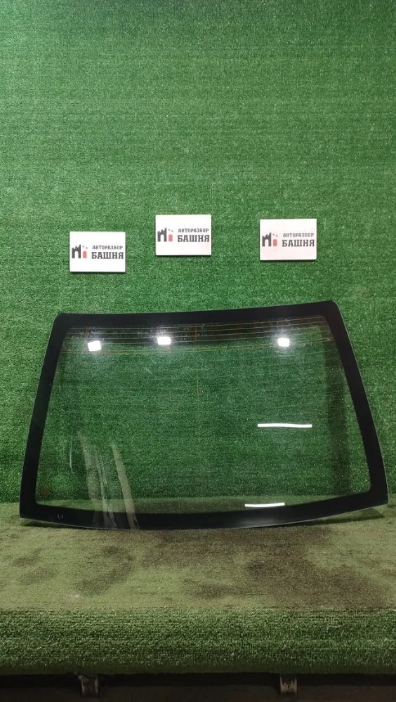 Стекло заднее Toyota Corolla 2013 6480102200 180 1ZRFE