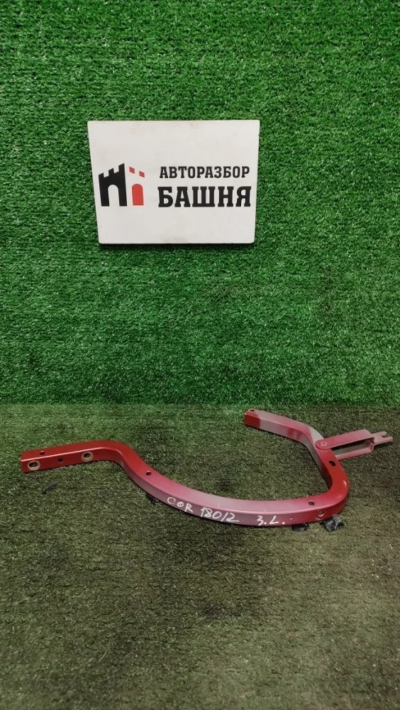 Петля багажника Toyota Corolla 2013 6450302160 180 1ZRFE, левая