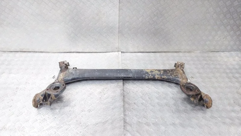 Балка подвески Skoda Fabia 2012 5J2