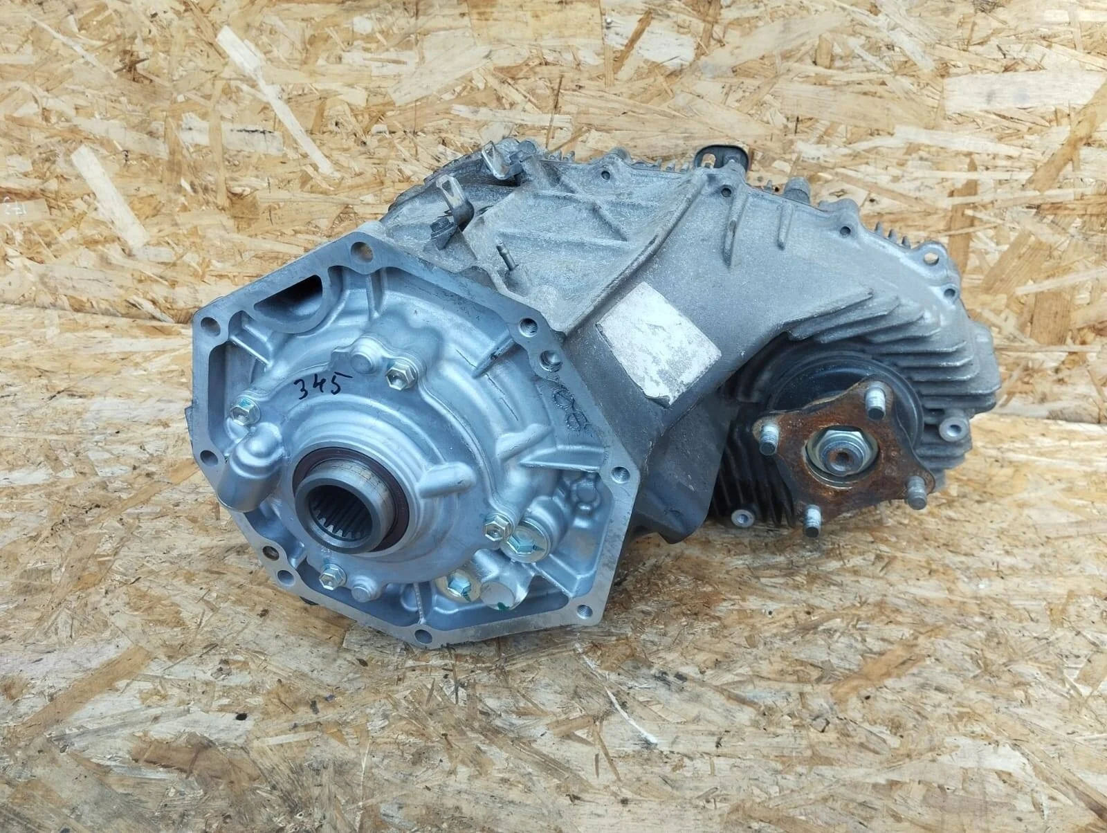 Раздаточная коробка Toyota Land Cruiser 200 2UZ бензин Пробег 105260км