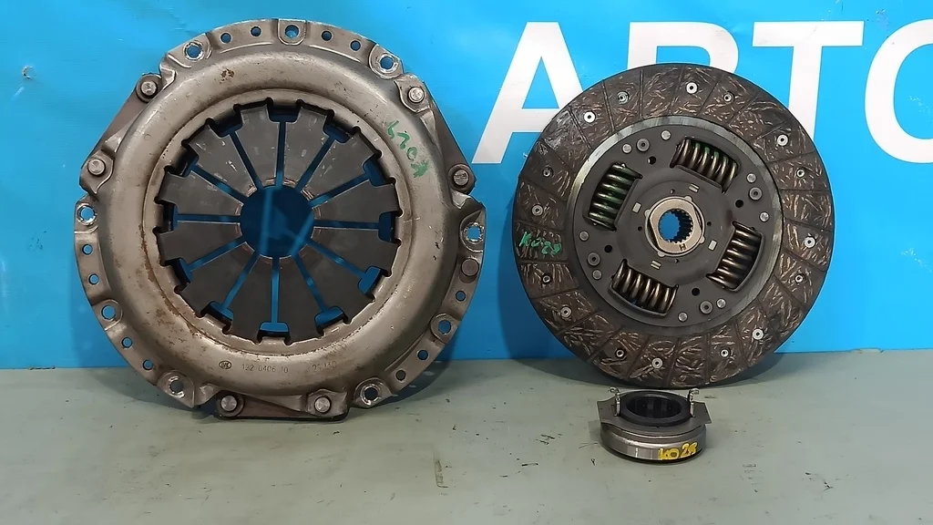 сцепление Kia Ceed 1 2010-2012  06.10.2010