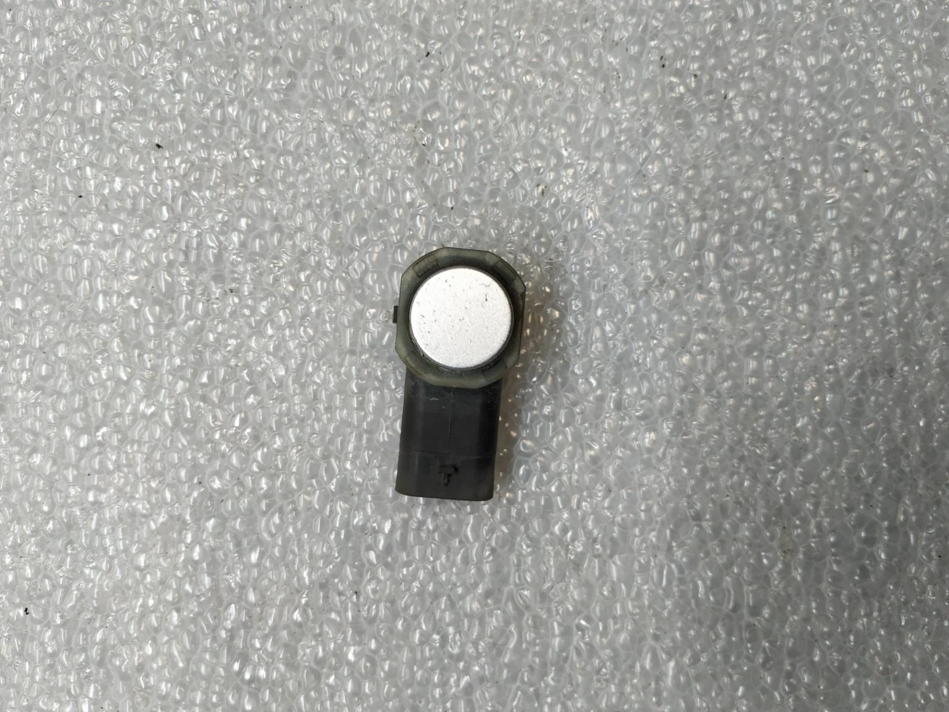 парктроник Volkswagen Touareg 2 7P6